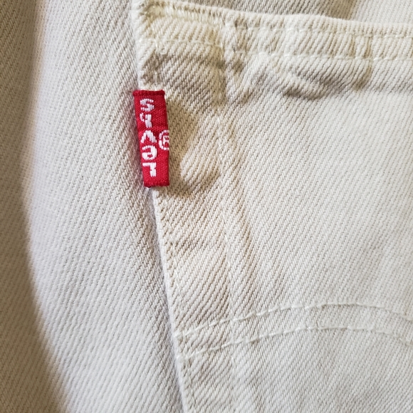 Levi's 501 Button Fly Jeans - Picture 4 of 7